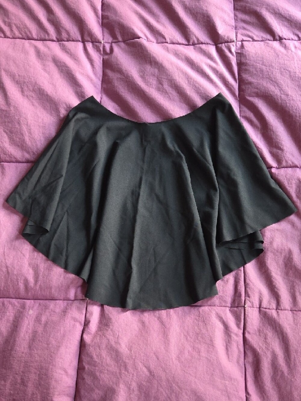 Capezio Black Short Flouncy Ballet Skirt With Unfinished Edges Size M - Picture 6 of 8